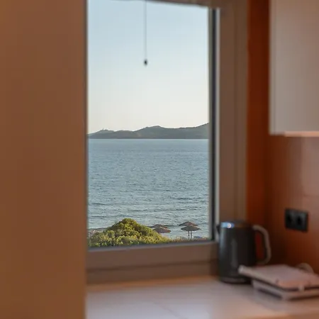 Azure Horizon *